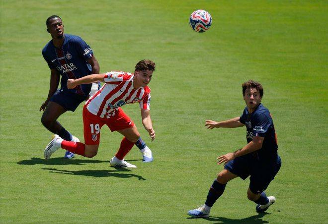 梅西在中场 梅西在中场